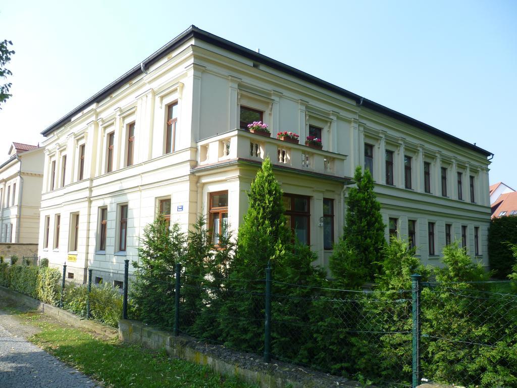 Hotel Pension Holzhausen à Quedlinbourg Extérieur photo
