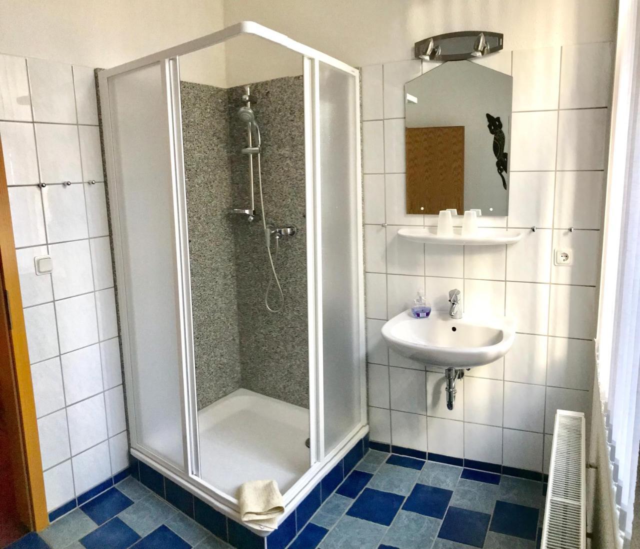 Hotel Pension Holzhausen à Quedlinbourg Extérieur photo